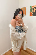 Load image into Gallery viewer, Sheila Button down CREAM