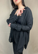 Load image into Gallery viewer, Sheila Spring button down