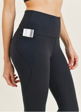 Load image into Gallery viewer, Dani leggings