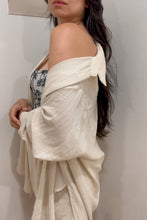 Load image into Gallery viewer, Sheila Button down CREAM