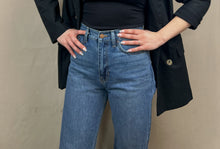 Load image into Gallery viewer, Valerie Classic Jeans