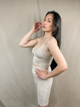 Load image into Gallery viewer, Dara V top(3 colors)